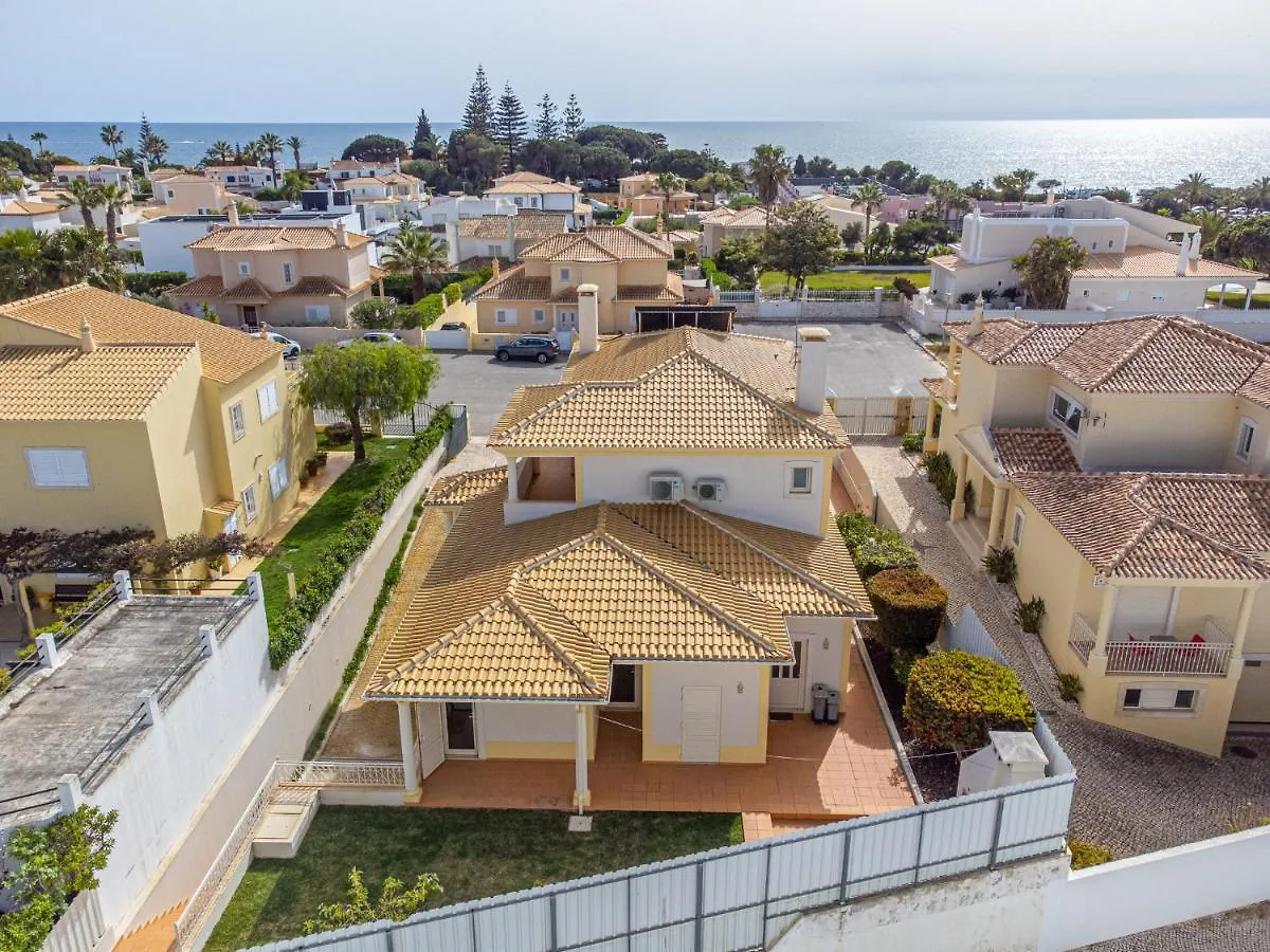 Villa Ribeiro By Hellovacations Albufeira