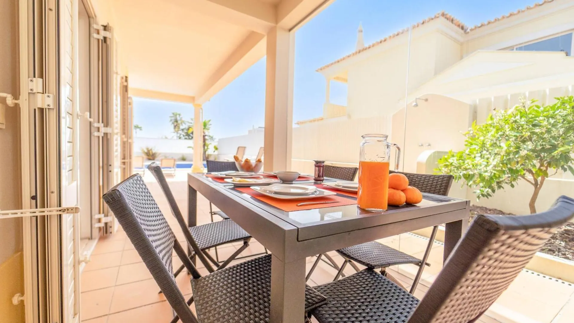 Villa Ribeiro By Hellovacations Albufeira
