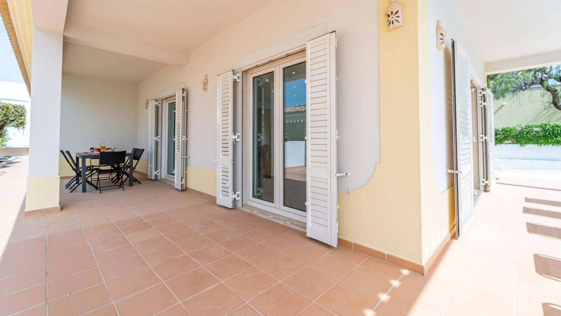 Villa Ribeiro By Hellovacations Albufeira 0*,