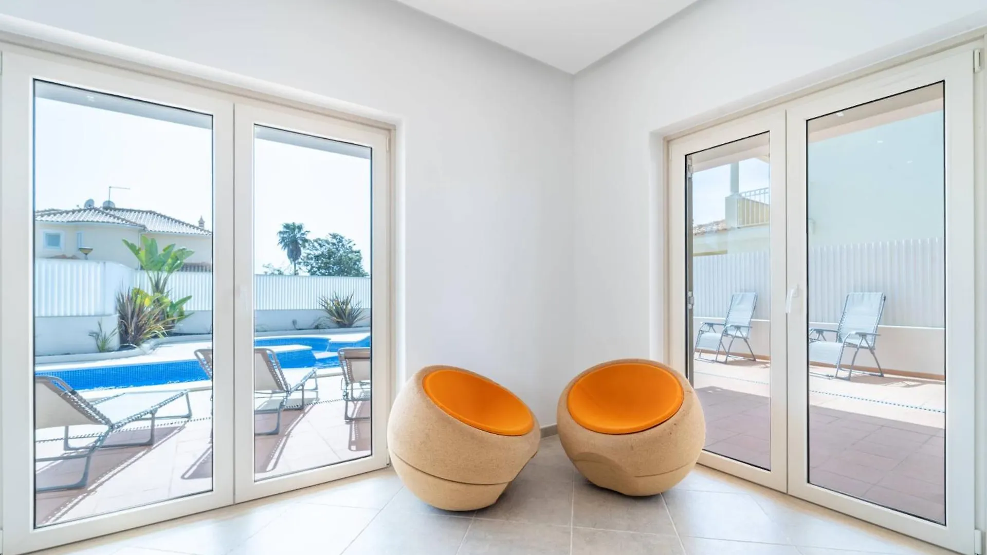 Villa Ribeiro By Hellovacations Albufeira