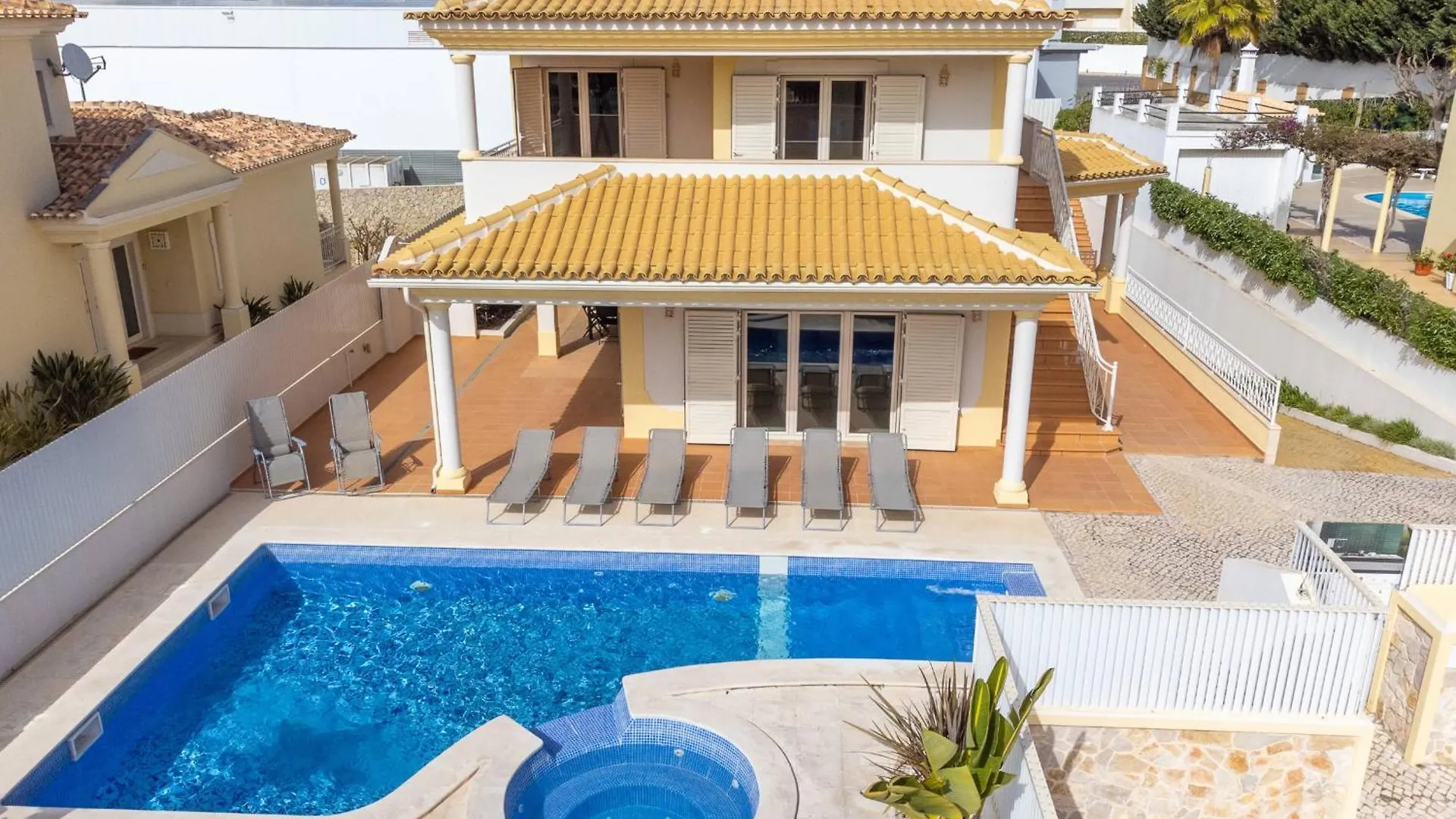 Villa Ribeiro By Hellovacations Albufeira Portugal