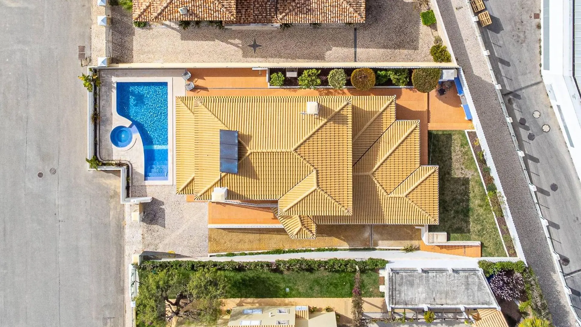 Villa Ribeiro By Hellovacations Albufeira